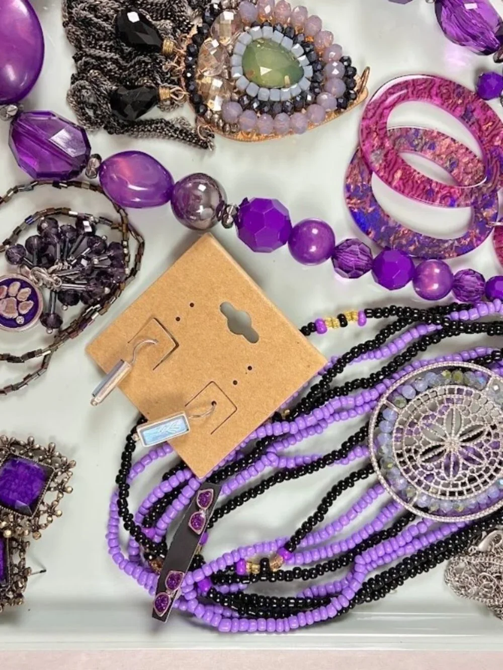 Unbranded jewelry lot